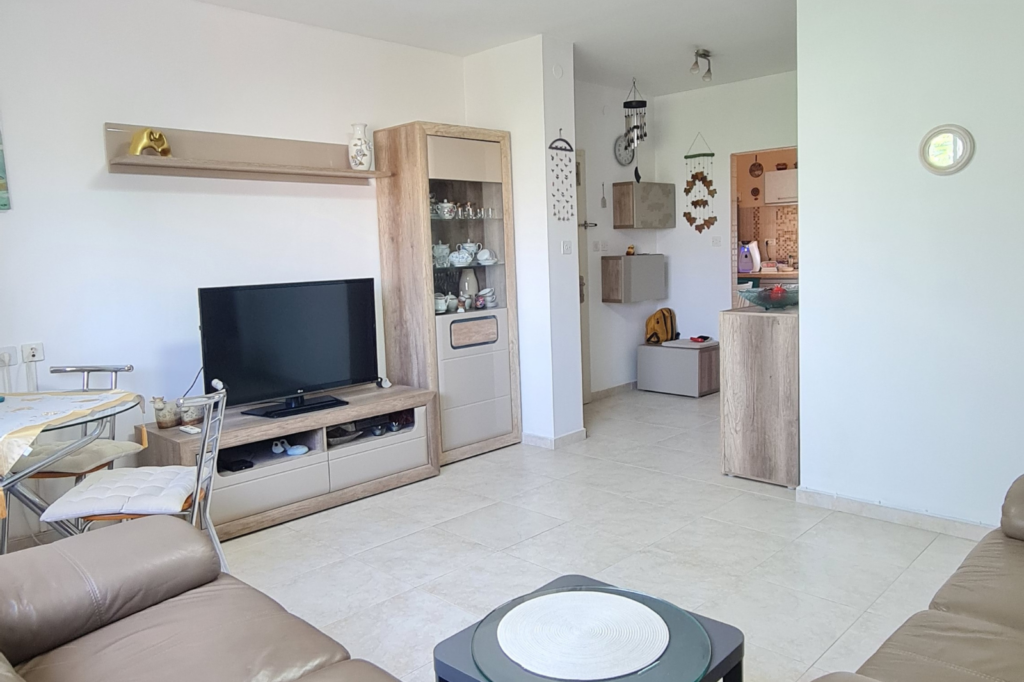 דירת 3 חדרים ברחוב מלאכי 11 | ורד מלר