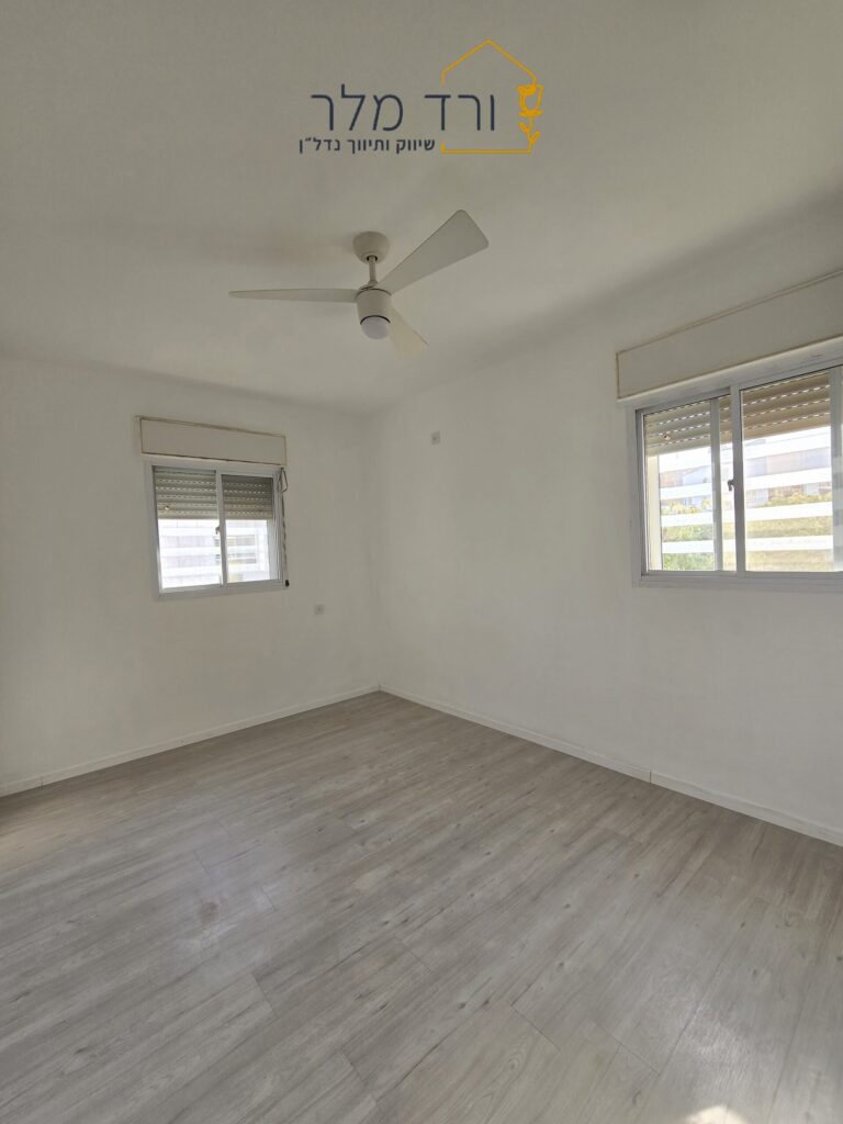 למכירה דירת 4 חדרים ברחוב התפוז | ורד מלר