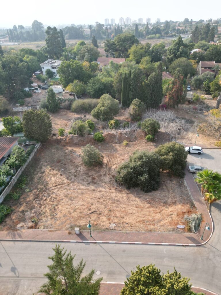 מגרש 500 מ"ר ברחוב פלג | ורד מלר