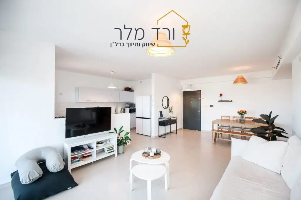 למכירה דירת 5 חדרים בפרוייקט המבוקש של צרפתי, בניין משנת 2022, מחסן צמוד, ברחוב האשכולית שכונת נווה פרדסים | ורד מלר - תיווך ונדל"ן